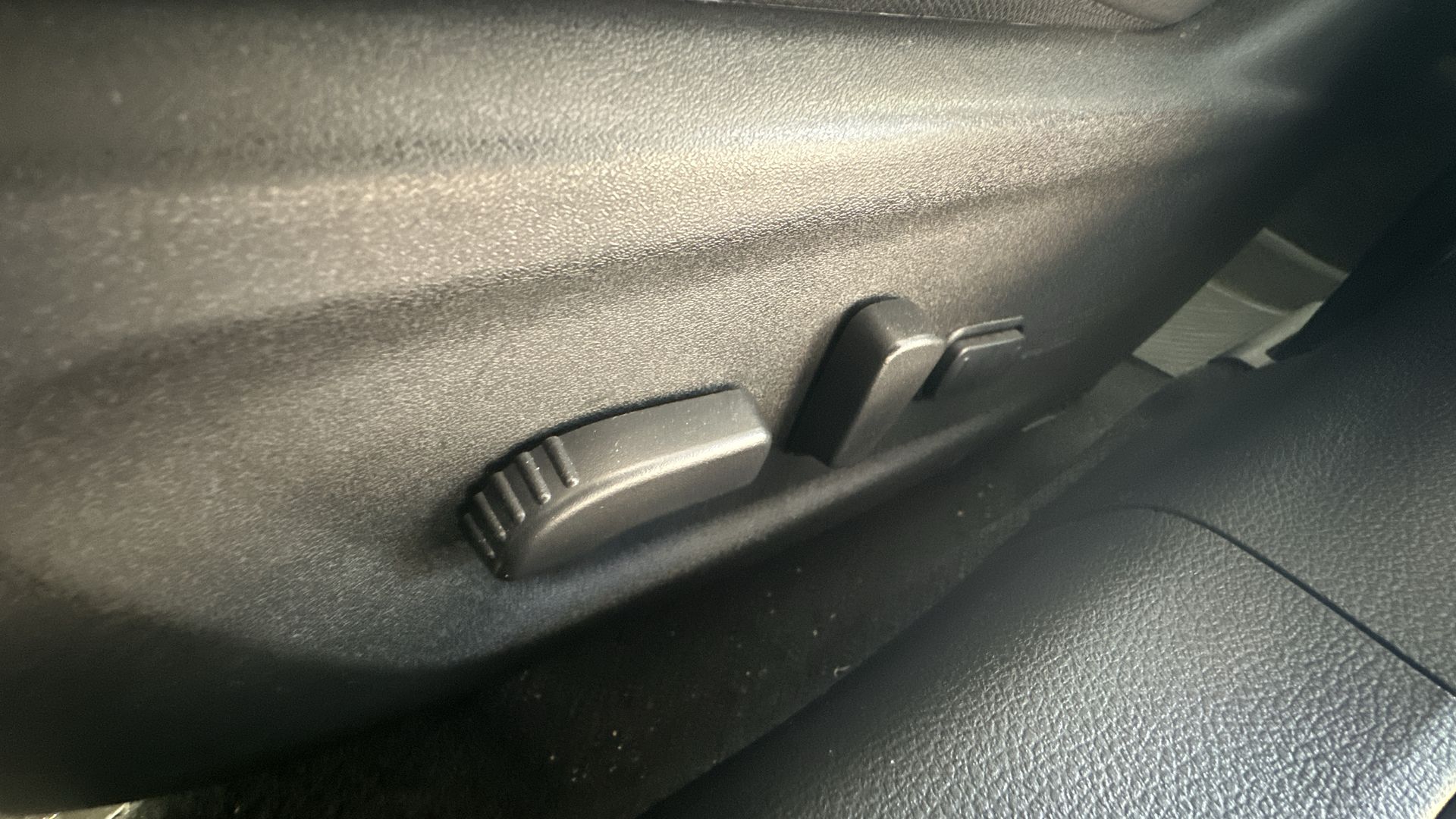 2023 Nissan ALTIMA 4P EXCLUSIVE L42.0T AUT