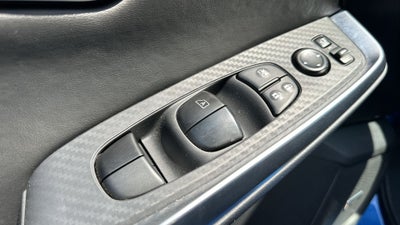 2025 Nissan SENTRA 4P SR PLATINUM L42.0 AUT