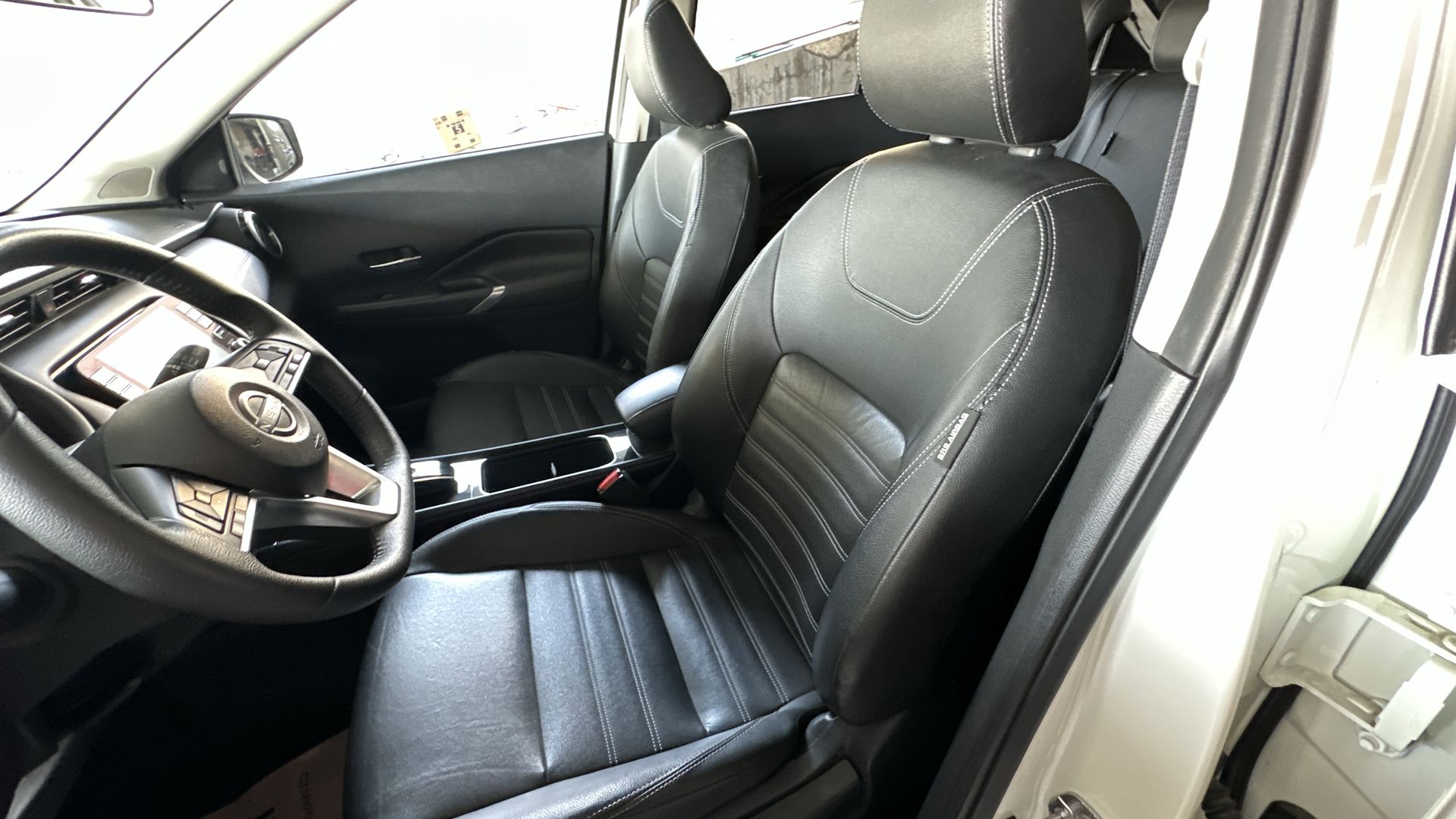 2023 Nissan KICKS 5 PTS E-POWER PLATINUM ELECTA PIEL ADAS RA-17