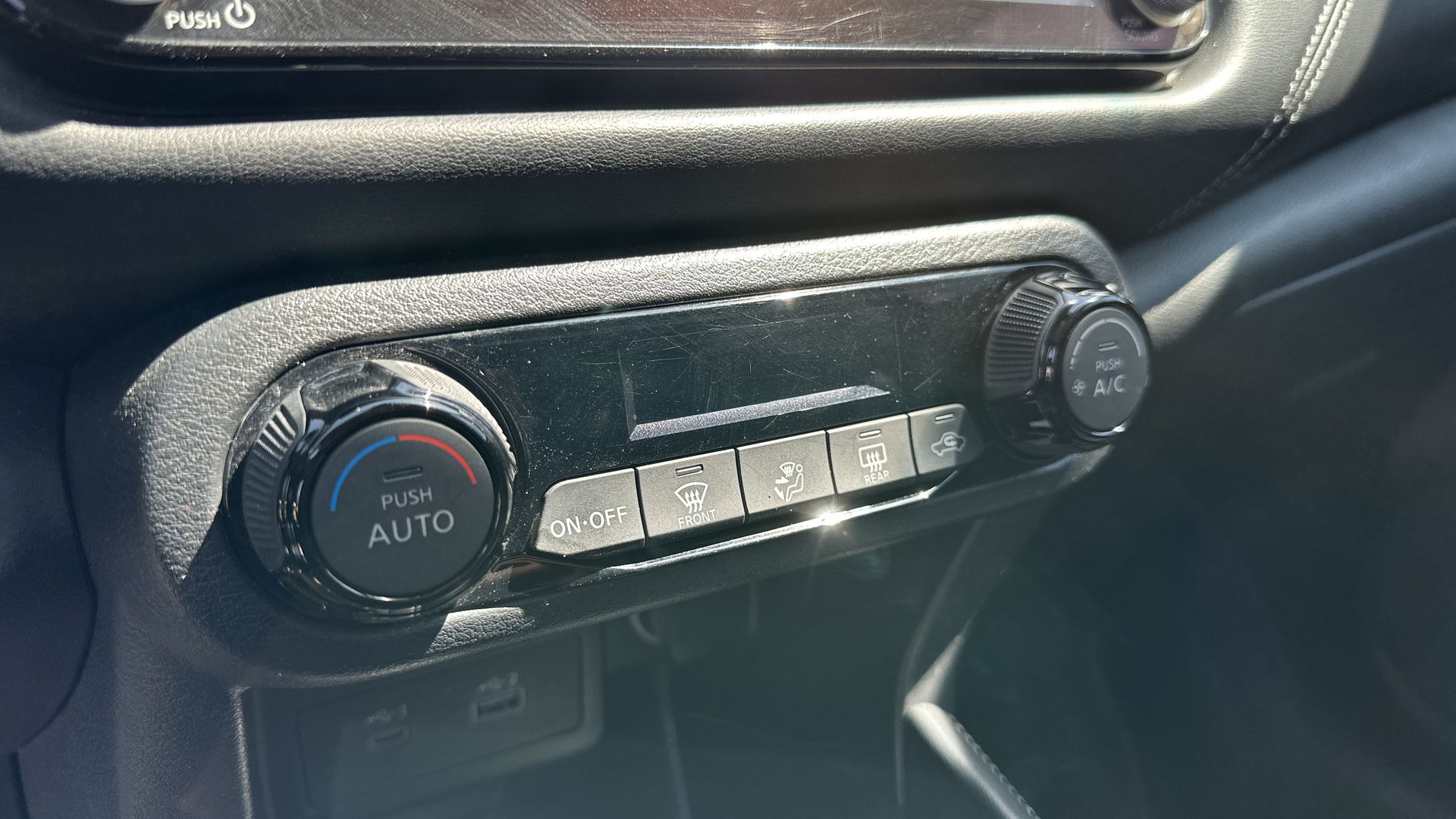 2023 Nissan KICKS 5 PTS E-POWER PLATINUM ELECTA PIEL ADAS RA-17