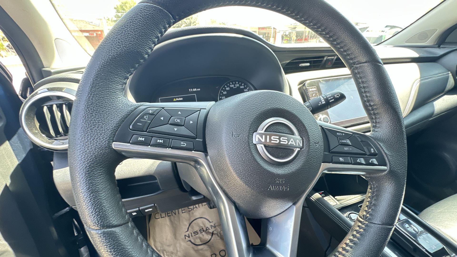 2023 Nissan KICKS 5 PTS E-POWER PLATINUM ELECTA PIEL ADAS RA-17